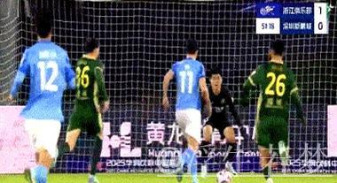 布彭扎梅开二度，童磊建功助攻，赵博扑救 上海3-0大胜深圳